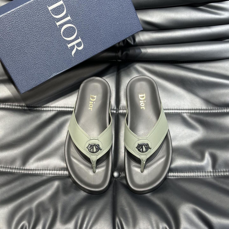ch**an D*or slippers